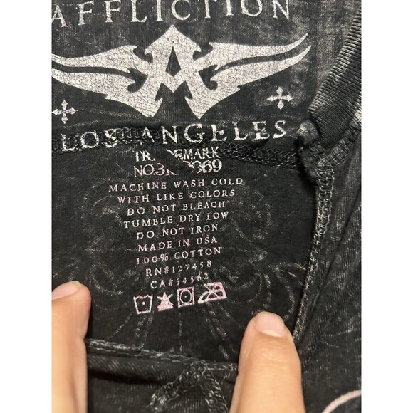 Y2K Affliction 90s Grunge Era Buckle Baby Doll Tee Shirt Size Small Angel Wings - Picture 4 of 8